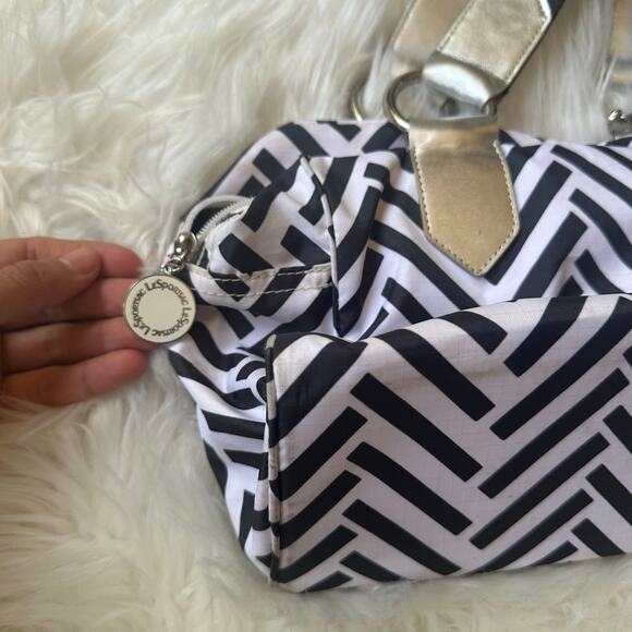 Vintage Y2K Lesportsac Leather Trim Metallic Striped Shoulder Bag Chevron Retro‎ - Picture 6 of 11